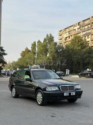 Mercedes C 220 2000, 356,000 km - 2.2 l - Bakı