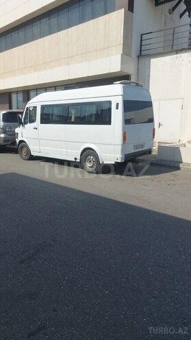 Mercedes 208 D 1993, 250,000 km - 2.9 l - Quba