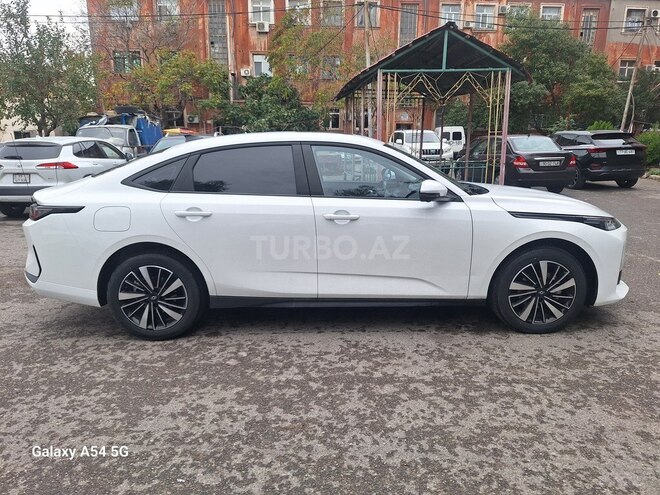 Changan Qiyuan A05 2025, 48,000 km - 1.5 l - Bakı