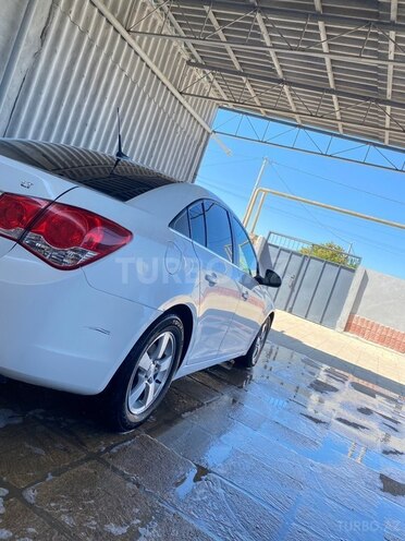 Chevrolet Cruze 2014, 250,000 km - 1.4 l - Neftçala