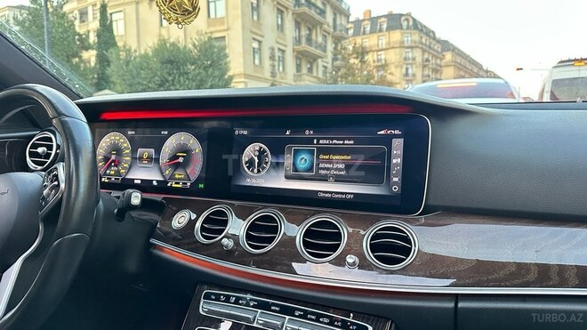 Mercedes E 300 2019, 122,000 km - 2.0 l - Bakı