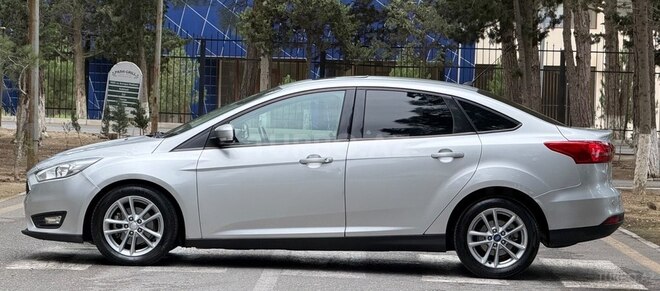 Ford Focus 2015, 187,000 km - 1.5 l - Bakı