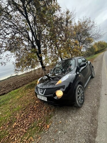 Nissan Juke 2012, 207,000 km - 1.6 л - Quba