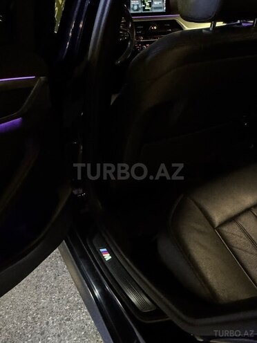 BMW  2017, 200,000 km - 2.0 л - Bakı