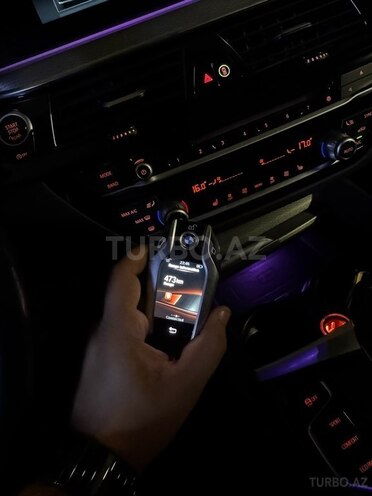 BMW  2017, 200,000 km - 2.0 л - Bakı