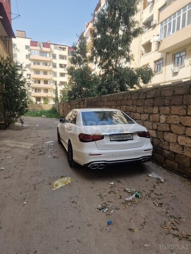 Mercedes E 250 4MATIC 2015, 234,000 km - 2.1 l - Bakı