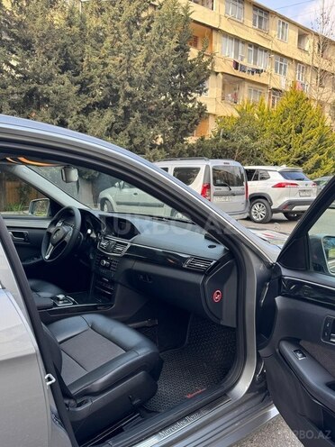 Mercedes E 220 2012, 254,000 km - 2.1 l - Bakı
