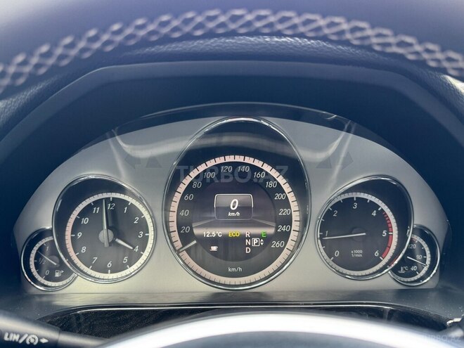 Mercedes E 220 2012, 255,000 km - 2.1 l - Bakı