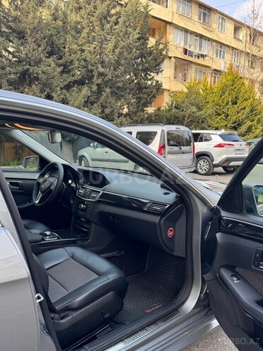 Mercedes E 220 2012, 255,000 km - 2.1 l - Bakı