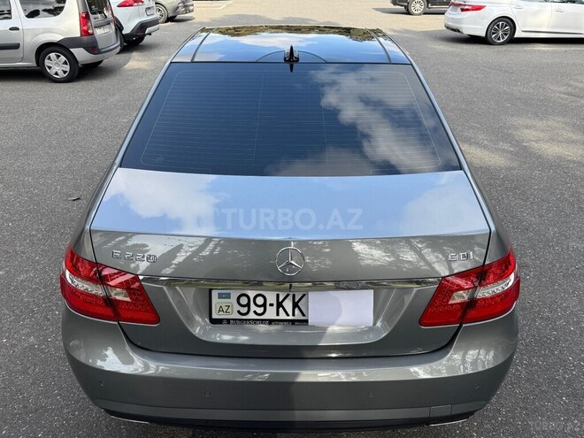 Mercedes E 220 2012, 255,000 km - 2.1 l - Bakı