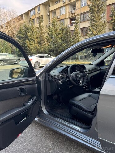 Mercedes E 220 2012, 255,000 km - 2.1 l - Bakı