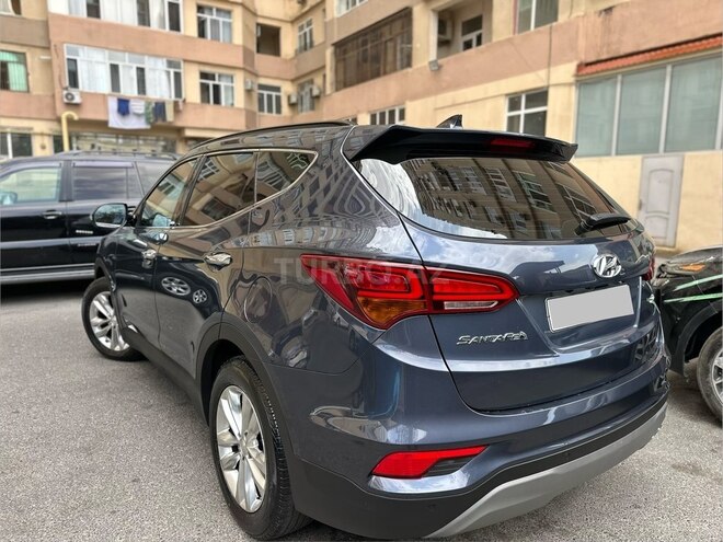 Hyundai Santa Fe 2017, 202,000 km - 2.0 l - Bakı