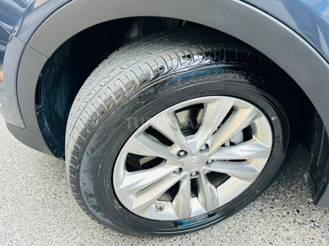 Hyundai Santa Fe 2017, 202,000 km - 2.0 l - Bakı
