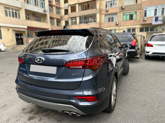 Hyundai Santa Fe 2017, 202,000 km - 2.0 l - Bakı