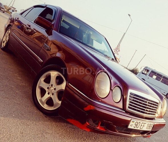 Mercedes E 250 1995, 354,916 km - 2.5 l - Bakı