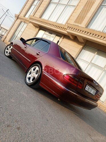 Mercedes E 250 1995, 354,916 km - 2.5 l - Bakı