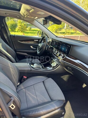 Mercedes E 300 de 2021, 128,000 km - 2.0 l - Bakı