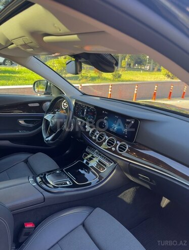 Mercedes E 300 de 2021, 128,000 km - 2.0 l - Bakı