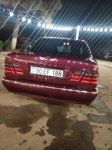 Mercedes E 250 1995, 354,916 km - 2.5 l - Bakı
