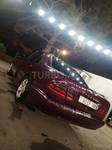 Mercedes E 250 1995, 354,916 km - 2.5 l - Bakı