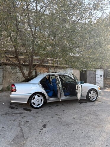 Mercedes C 200 1997, 398,000 km - 2.0 l - Sumqayıt