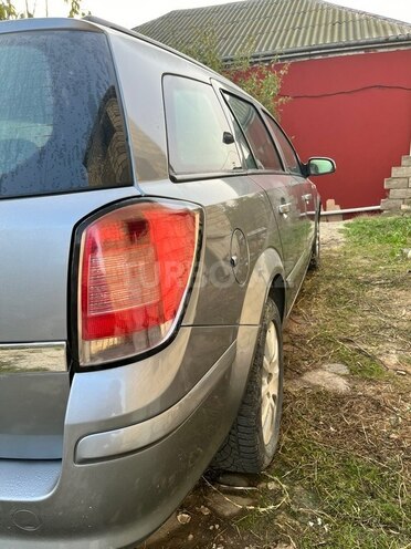 Opel Astra 2005, 327,000 km - 1.8 l - Bakı