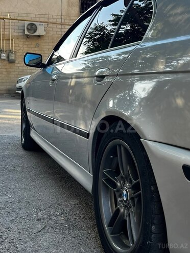 BMW 525 2003, 270,000 km - 2.5 л - Bakı