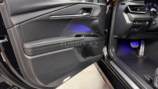 Toyota Camry 2026, 3,600 km - 2.5 l - Bakı
