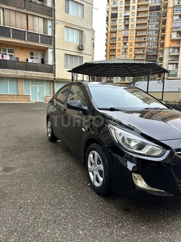 Hyundai Accent 2014, 245,000 km - 1.4 l - Bakı
