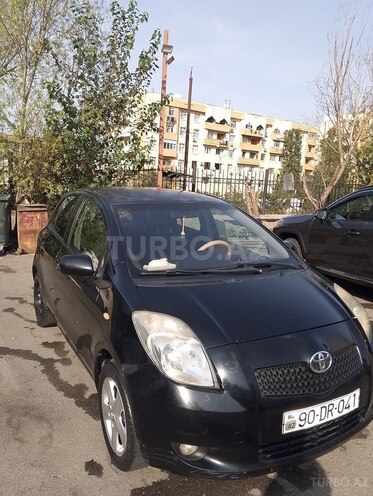Toyota Yaris 2008, 300,000 km - 1.3 l - Bakı