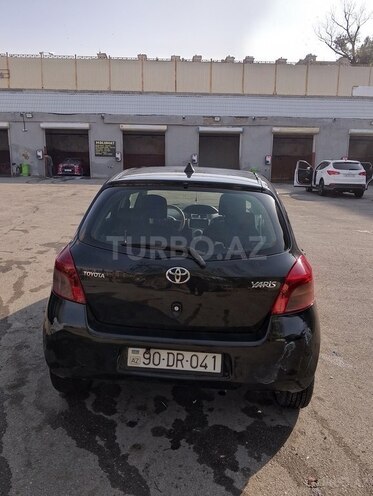 Toyota Yaris 2008, 300,000 km - 1.3 l - Bakı