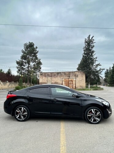 Hyundai Elantra 2011, 229,000 km - 1.8 л - Şirvan