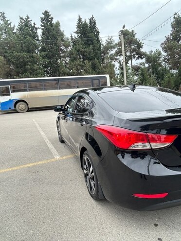 Hyundai Elantra 2011, 229,000 km - 1.8 л - Şirvan