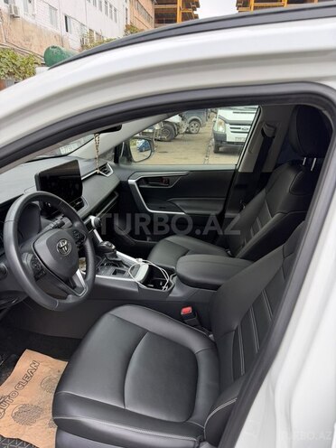 Toyota RAV4 2024, 26,500 km - 2.5 l - Bakı