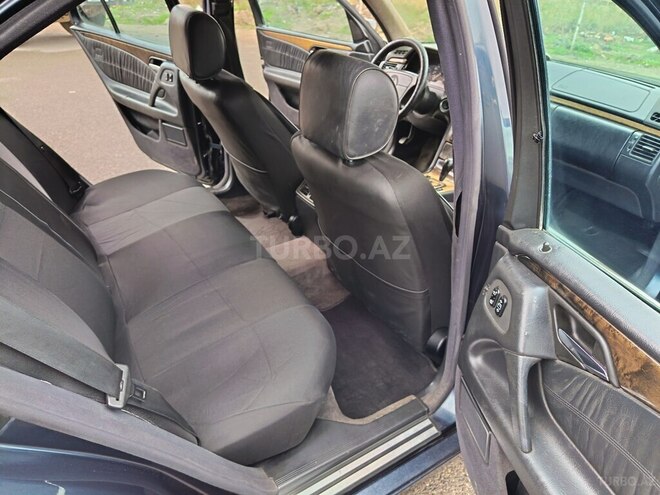 Mercedes E 240 1999, 353,000 km - 2.4 л - Bakı