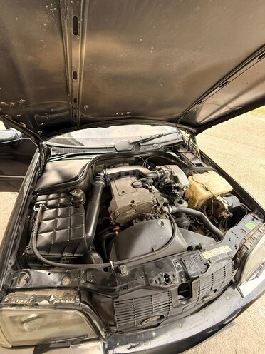 Mercedes C 180 1995, 502,022 km - 1.8 l - Sabirabad