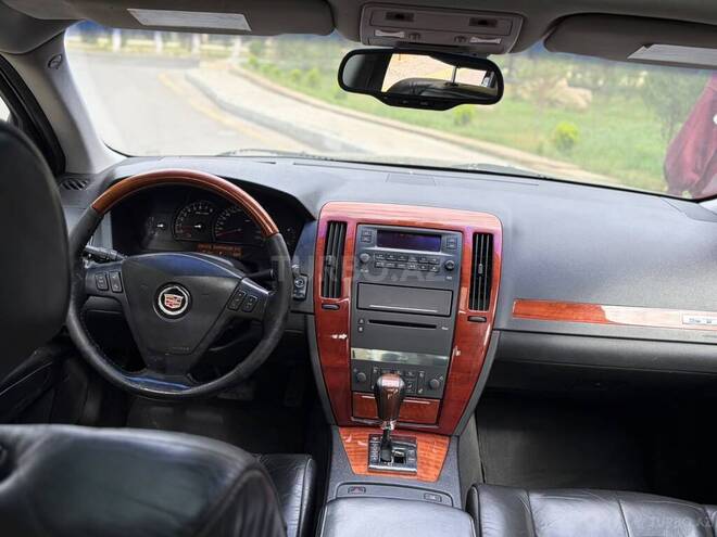 Cadillac  2005, 236,000 km - 4.6 l - Bakı