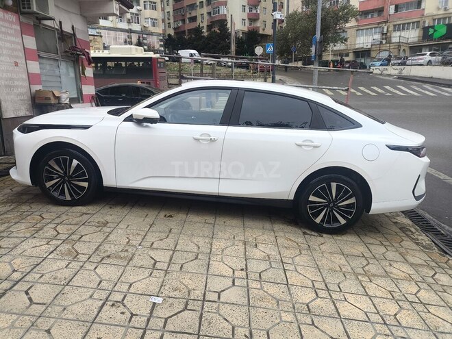 Changan Qiyuan A05 2025, 23,000 km - 1.5 l - Bakı