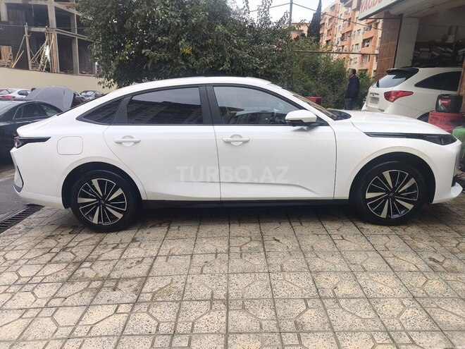 Changan Qiyuan A05 2025, 23,000 km - 1.5 l - Bakı