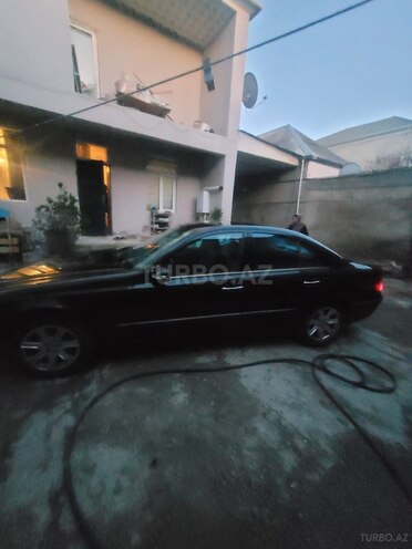 Mercedes E 270 2004, 310,000 km - 2.7 л - Bakı