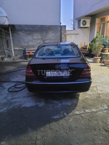 Mercedes E 270 2004, 310,000 km - 2.7 л - Bakı