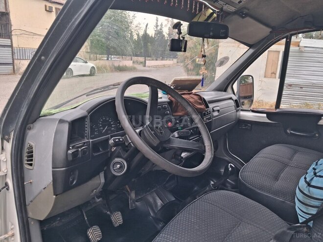 GAZ  2006, 321,873 km - 2.5 l - Mingəçevir