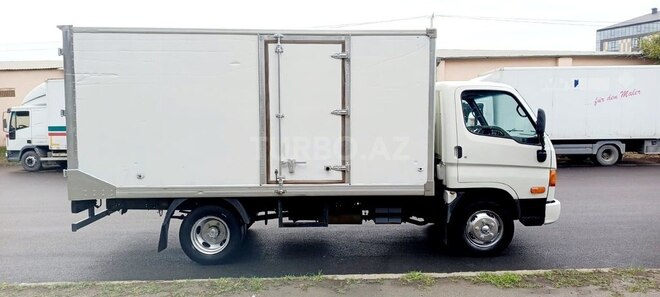 Hyundai HD-65 2011, 250,182 km - 3.9 l - Bakı
