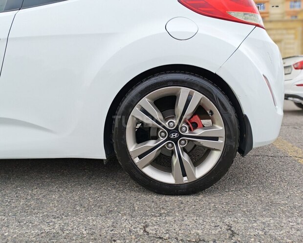 Hyundai Veloster 2011, 195,653 km - 1.6 l - Bakı