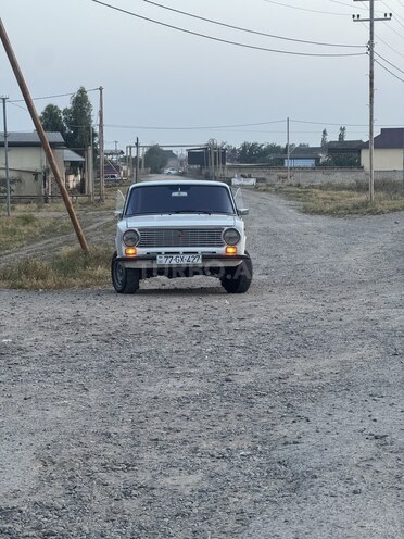 LADA (VAZ) 21011 1984, 185,000 km - 1.3 l - Salyan
