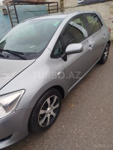 Toyota Auris 2008, 235,000 km - 1.4 l - Bakı