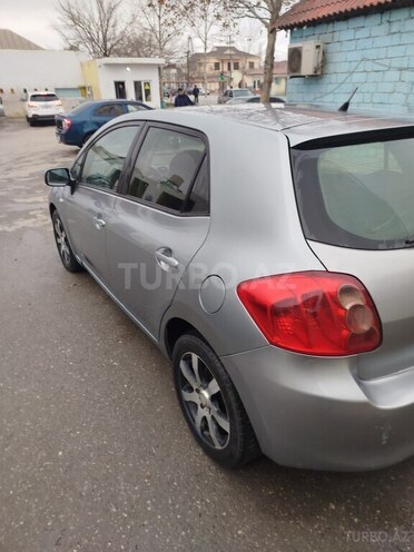 Toyota Auris 2008, 235,000 km - 1.4 l - Bakı