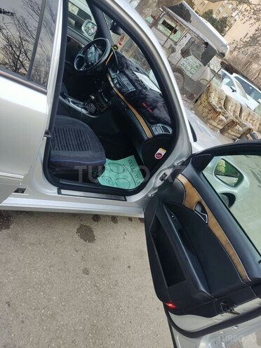 Mercedes E 220 2007, 400,000 km - 2.2 l - Goranboy