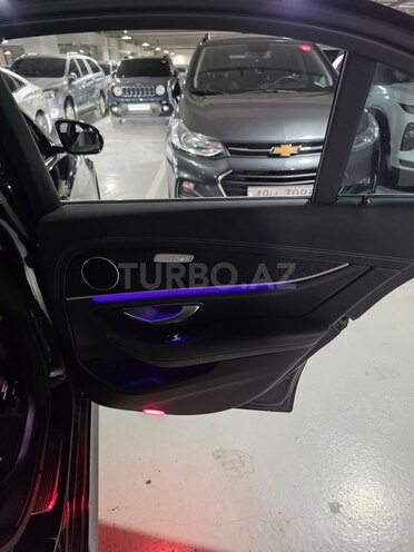 Mercedes E 220 d 4MATIC 2020, 158,000 km - 2.0 l - Bakı