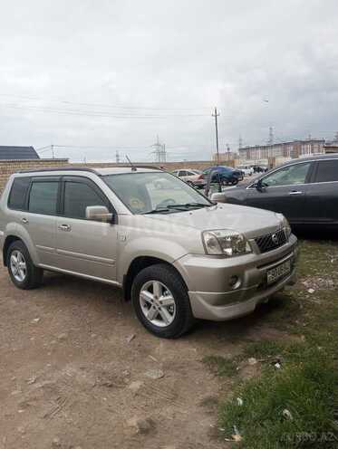 Nissan X-Trail 2003, 300,000 km - 2.0 l - Bakı